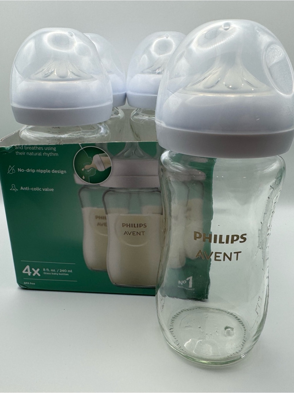 Philips Avent Set of 4 Clear Glass Baby Bottles with White Cap - 8 oz